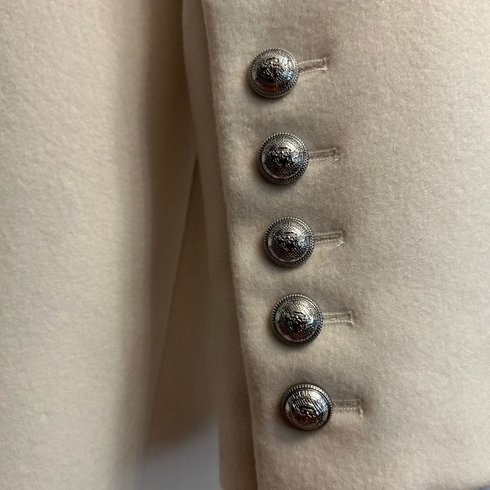 BALMAIN White Double-Breasted Wool Coat, size FR38 (US8) - Picture 5 of 12
